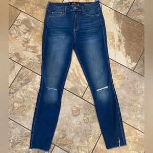 Hollister High-Rise Crop Super Skinny Jeans